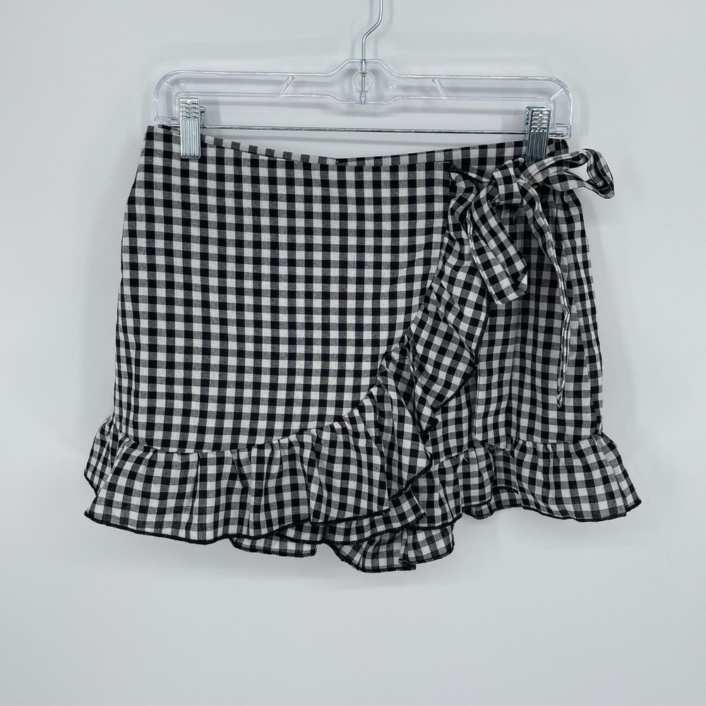 SHEIN Women's Black Gingham Elastic Waist Ruffle Side Tie Wrap Mini Skort Size M